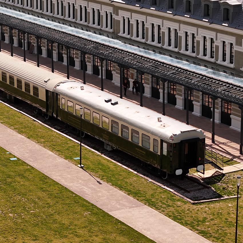 VIVIRAT-Fotos-cuadrada-CANFRANC-03